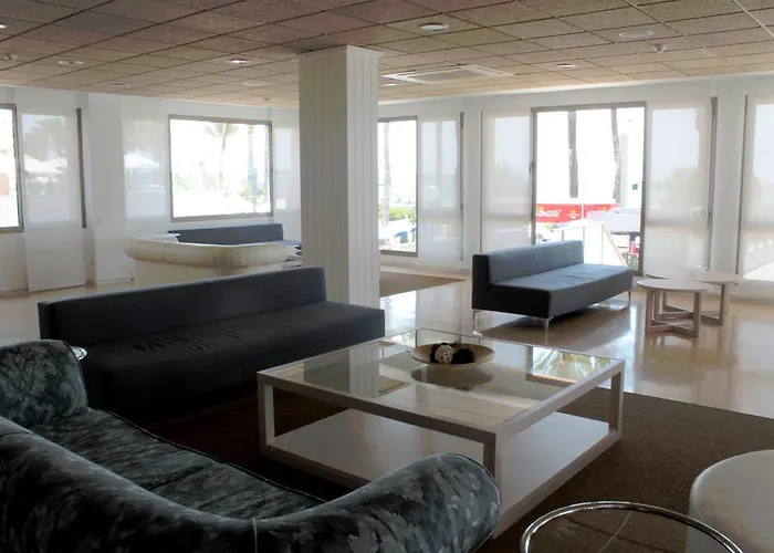 Hotell Riviera Playa 3*