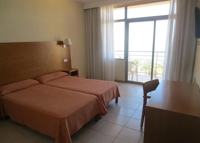 Hotell Riviera Playa 3*