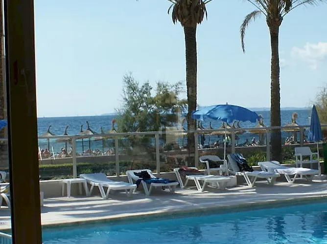 Riviera Playa Hotel 3*